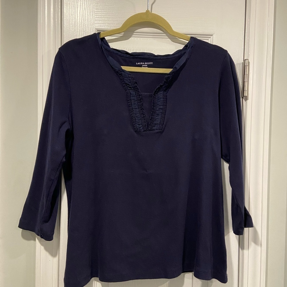 Laura Scott Size LP Navy Blue 3/4 Sleeve V Neck Top Satib Embroidered Trim